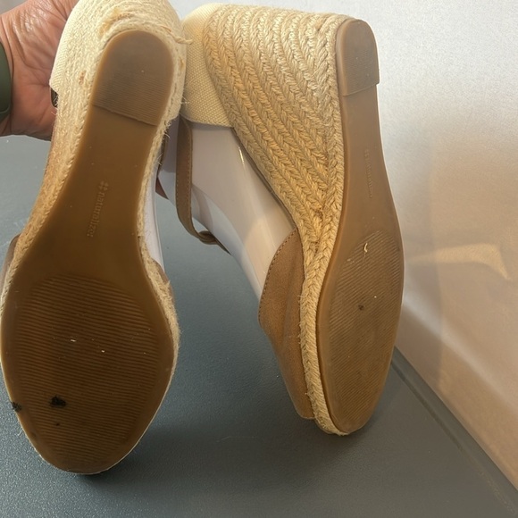 Naturalizer Derby Tan T-Strap Wedge Espadrilles Sandals 10M - Picture 8 of 13